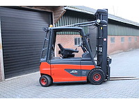 Linde - 2014 - e25 - 5.93m triplex, free-lift, vorkversteller, side-shift - vorkheftruck - afbeelding 17 van  18