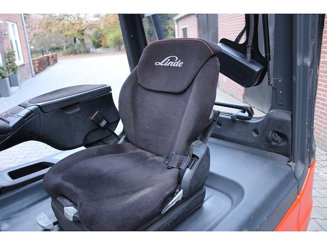 Linde - 2014 - e25 - 5.93m triplex, free-lift, vorkversteller, side-shift - vorkheftruck - afbeelding 12 van  18