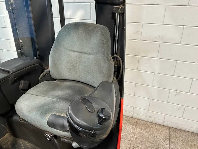 Linde - 2014 - r14x-03 - reach truck - afbeelding 4 van  18