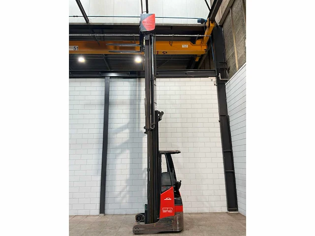 Linde - 2014 - r14x-03 - reach truck - afbeelding 15 van  18