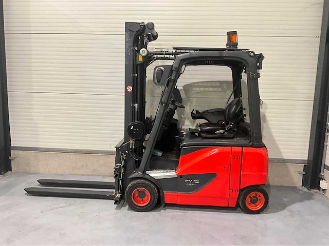 Linde - 2015 - e20ph-02 2000kg - uitschuifbare lepels / lepelversteller accu 2020 vorkheftruck - afbeelding 10 van  15