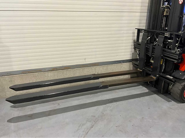 Linde - 2015 - e20ph-02 2000kg - uitschuifbare lepels / lepelversteller accu 2020 vorkheftruck - afbeelding 11 van  15