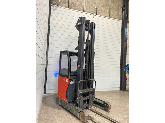 Linde - 2015 - r16 - reach truck - afbeelding 6 van  13