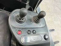 Linde - 2016 - r14x-03 - reach truck - afbeelding 3 van  16