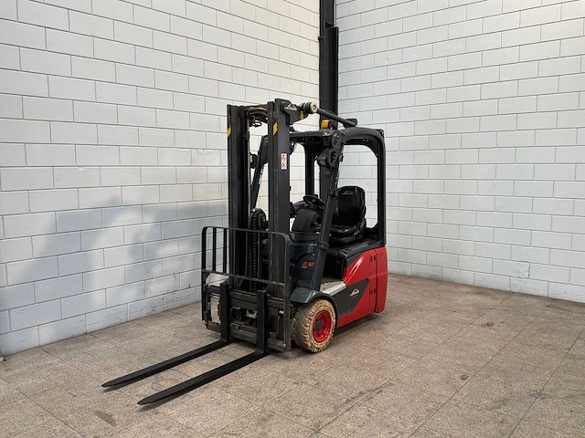 Linde - 2018 - e12-02 - vorkheftruck - afbeelding 11 van  18