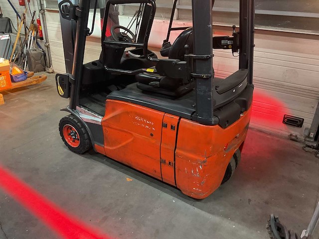 Linde - 2018 - e16 evo - vorkheftruck - afbeelding 12 van  14