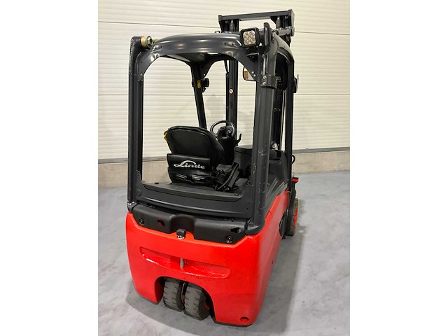 Linde - 2018 - e18-02 - vorkheftruck - afbeelding 11 van  16