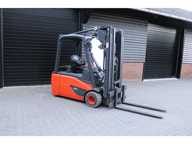 Linde - 2018 - e20 l -02 - vorkheftruck - afbeelding 13 van  18