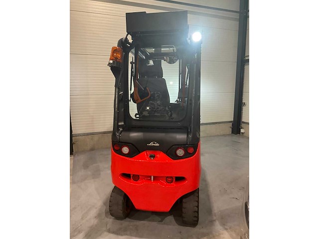 Linde - 2018 - e30hl-01/600 - 3999uur - lepelversteller vorkheftruck - afbeelding 17 van  22