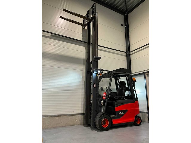 Linde - 2018 - e30hl-01/600 - 3999uur - lepelversteller vorkheftruck - afbeelding 19 van  22