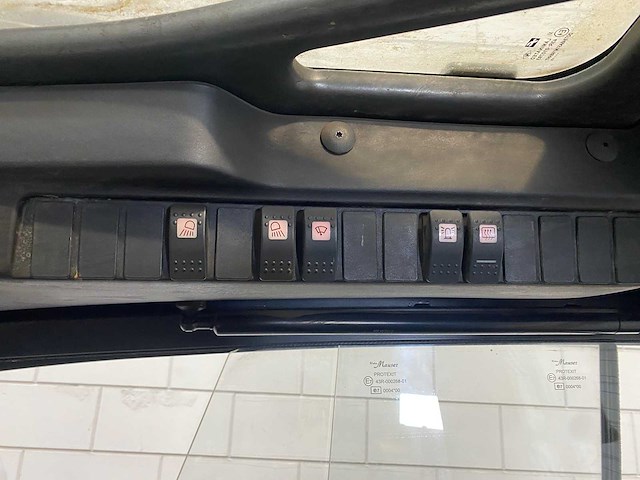 Linde - 2018 - e35l - vorkheftruck - side-shift - vorkensteller - afbeelding 9 van  20