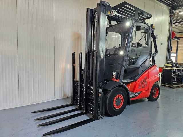 Linde - 2018 - h45t-02 - 6.13m triplex, free-lift, vorkversteller, side-shift, dichte cabine - vorkheftruck - afbeelding 1 van  25