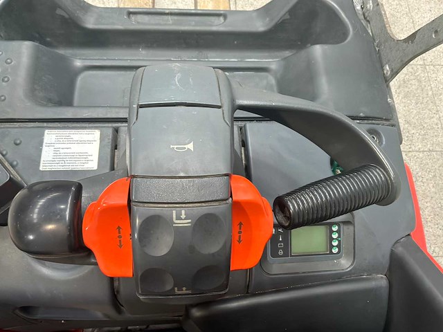 Linde - 2018 - t20sp - elektrische palletwagen - afbeelding 12 van  12
