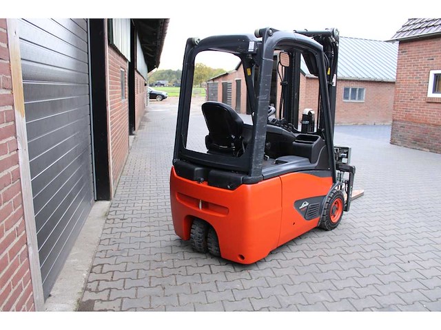Linde - 2019 - e16 - 4.62m triplex, reachlepels, free-lift, vorkensteller, side-shift - vorkheftruck - afbeelding 3 van  17