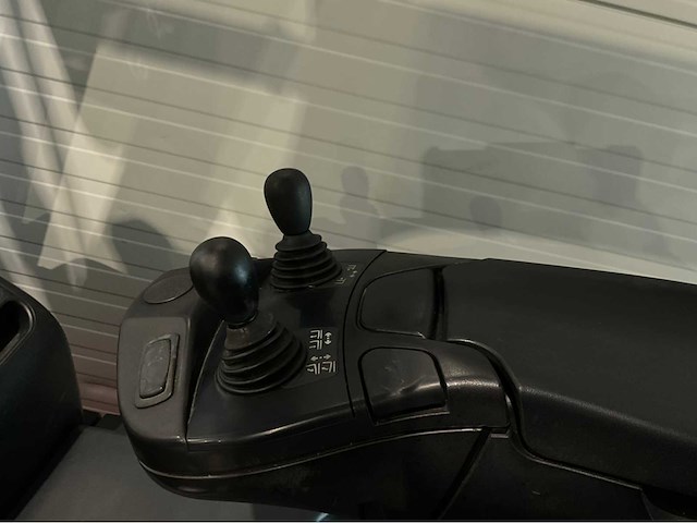 Linde - 2019 - e18ph-02 - 1800kg - vorkheftruck - afbeelding 8 van  20