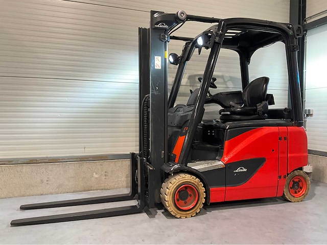 Linde - 2019 - e18ph-02 - 1800kg - vorkheftruck - afbeelding 1 van  4