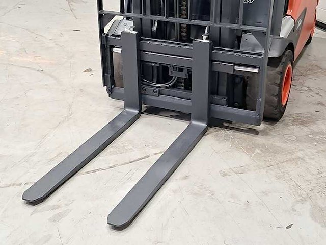 Linde - 2019 - e20pl-02 - 4.1m triplex, free-lift, side-shift - vorkheftruck - afbeelding 5 van  8