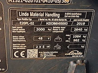 Linde - 2019 - e20pl-02 - 4.1m triplex, free-lift, side-shift - vorkheftruck - afbeelding 8 van  8