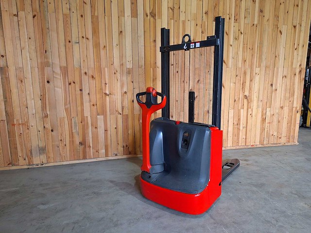 Linde - 2019 - l 10 b - stapelaar - afbeelding 3 van  9