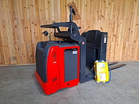 Linde - 2019 - v08-02 - stapelaar - afbeelding 12 van  13