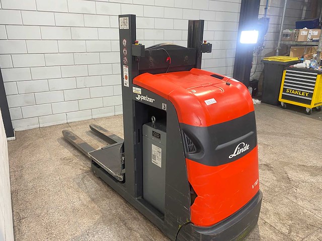 Linde - 2019 - v10-02 - orderpicker - afbeelding 6 van  10