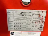 Linde - 2019 - v10-02 - orderpicker - afbeelding 4 van  5