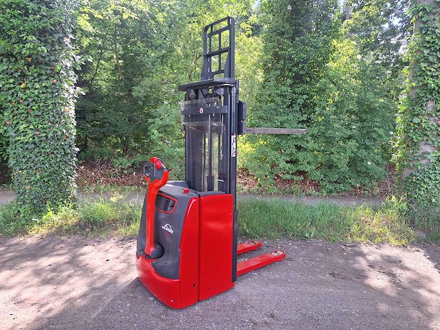 Linde - 2021 - l14 - stapelaar - afbeelding 7 van  10