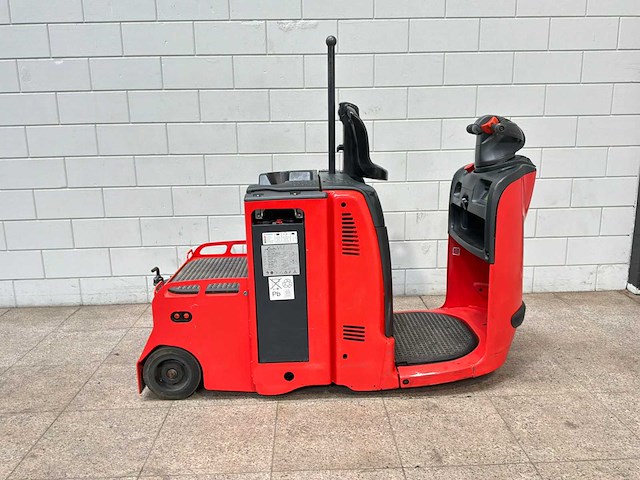 Linde - 2021 - p30 - industriële trekker - afbeelding 11 van  13