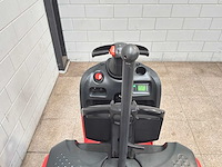 Linde - 2021 - p30 - industriële trekker - afbeelding 4 van  13