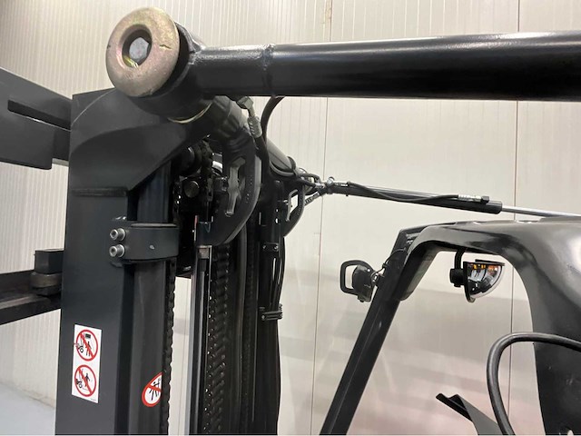 Linde - e16 evo vorkheftruck 2021 triplex - freelift - sideshift - 5110 uur - 1600kg - multifunctioneel dashboard - afbeelding 3 van  27