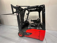 Linde - e16 evo vorkheftruck 2021 triplex - freelift - sideshift - 5110 uur - 1600kg - multifunctioneel dashboard - afbeelding 8 van  27