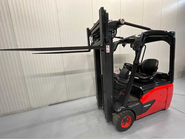 Linde - e16 evo vorkheftruck 2021 triplex - freelift - sideshift - 5110 uur - 1600kg - multifunctioneel dashboard - afbeelding 9 van  27