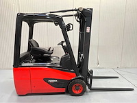Linde - e16 evo vorkheftruck 2021 triplex - freelift - sideshift - 5110 uur - 1600kg - multifunctioneel dashboard - afbeelding 23 van  27