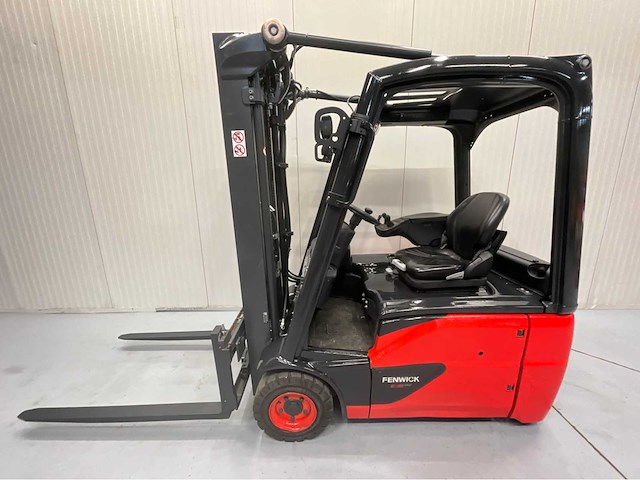 Linde - e16 evo vorkheftruck 2021 triplex - freelift - sideshift - 5110 uur - 1600kg - multifunctioneel dashboard - afbeelding 7 van  20