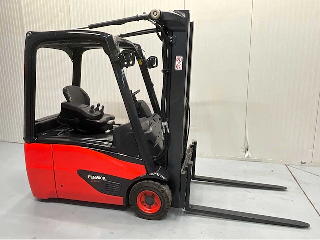 Linde - e16 evo vorkheftruck 2021 triplex - freelift - sideshift - 5110 uur - 1600kg - multifunctioneel dashboard - afbeelding 27 van  27