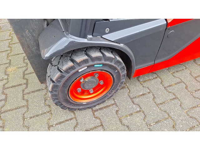 Linde - e16 p-02 - vorkheftruck triplex - free-lift - side-shift - afbeelding 10 van  13