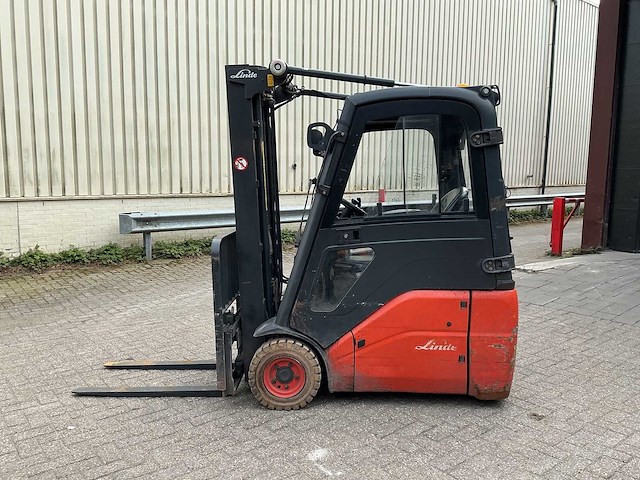 Linde - e16c-01 - forklift trucks - 2011 - afbeelding 5 van  12
