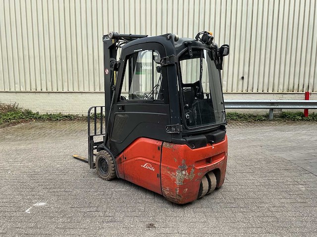 Linde - e16c-01 - forklift trucks - 2011 - afbeelding 6 van  12