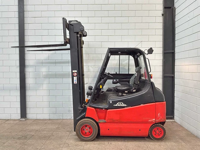 Linde - e30 - 6.6m triplex - vorkheftruck - afbeelding 3 van  20