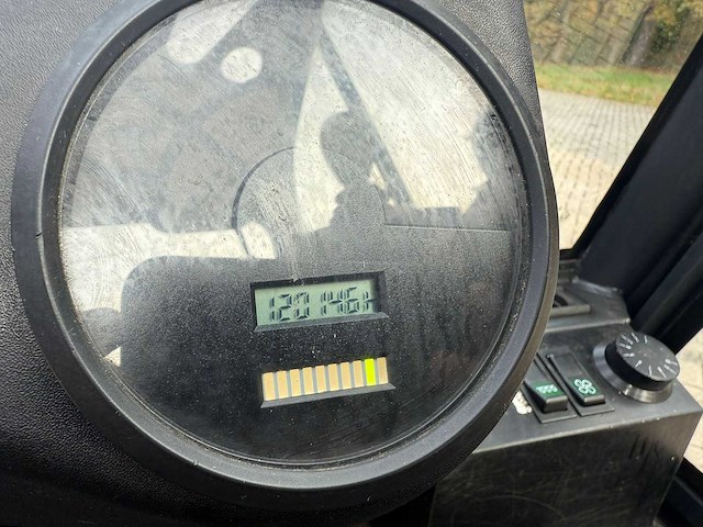 Linde - e30 - vorkheftruck - afbeelding 12 van  12