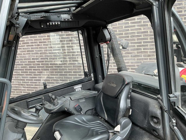 Linde - h-30-t-02 (393) - forklift trucks - 2014 - afbeelding 3 van  3