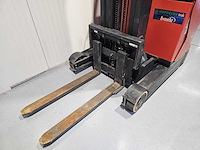 Linde - r16 - reach truck - triplex - freelift - sideshift - afbeelding 14 van  15