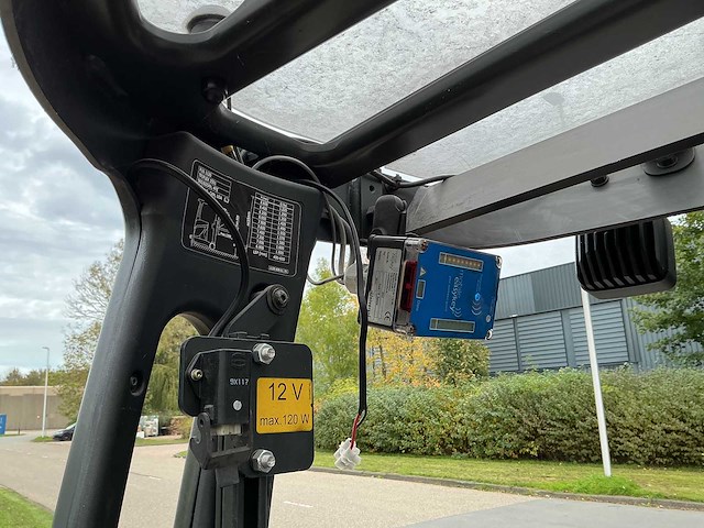 Linde - r16-01 - reach heftruck - 2015 - afbeelding 10 van  11