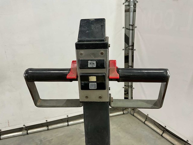 Linde - t30 - elektrische palletwagen - afbeelding 8 van  10