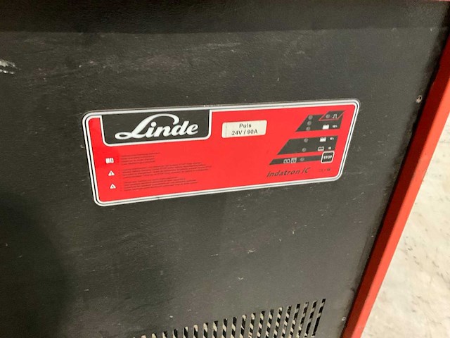Linde acculader - afbeelding 3 van  3