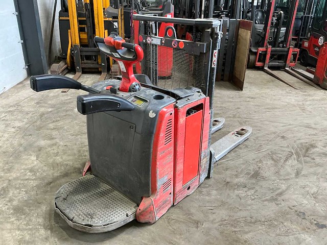 Linde d12hpap stapelaar - afbeelding 1 van  8