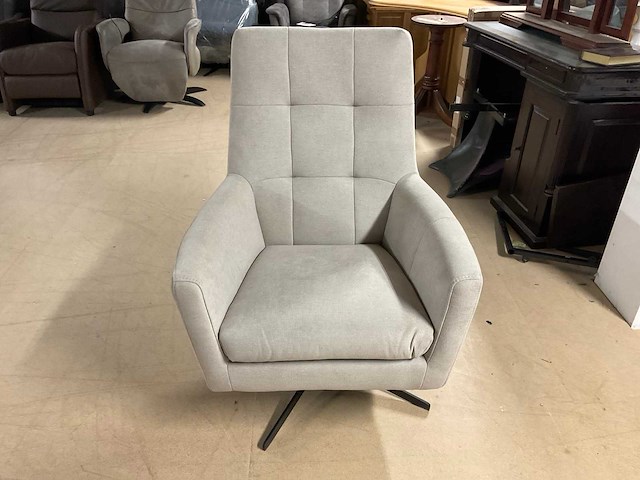 Linde draaibare fauteuil - afbeelding 3 van  7