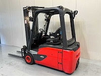 Linde e16-02 vorkheftruck - triplex - freelift - sideshift - 4361 uur- acculader - afbeelding 12 van  17