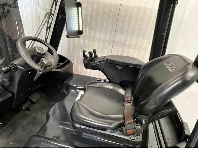 Linde e16c-02 - vorkheftruck - triplex - freelift - sideshift - 2019 - 5714 uur - afbeelding 10 van  19