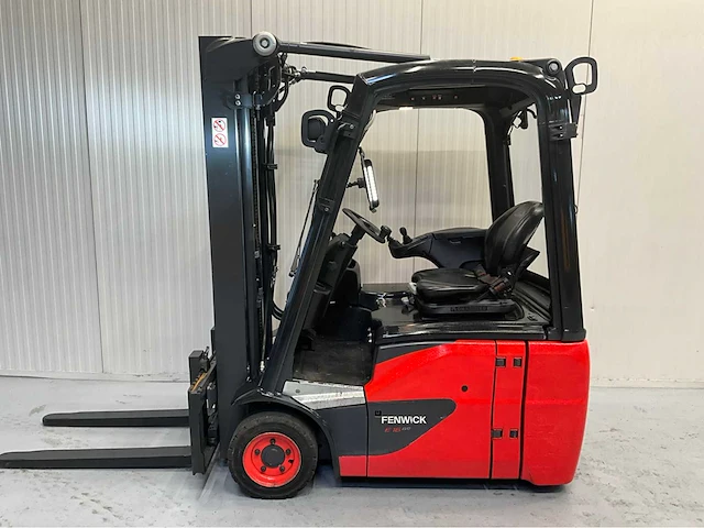 Linde e16c-02 - vorkheftruck - triplex - freelift - sideshift - 2019 - 5714 uur - afbeelding 3 van  19